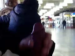 Pornó videók róla, N ...