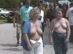 Pornó laura azt muta ...