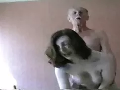 Pornó videó egy fiat ...