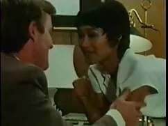 Guy pornó videó Cseh ...